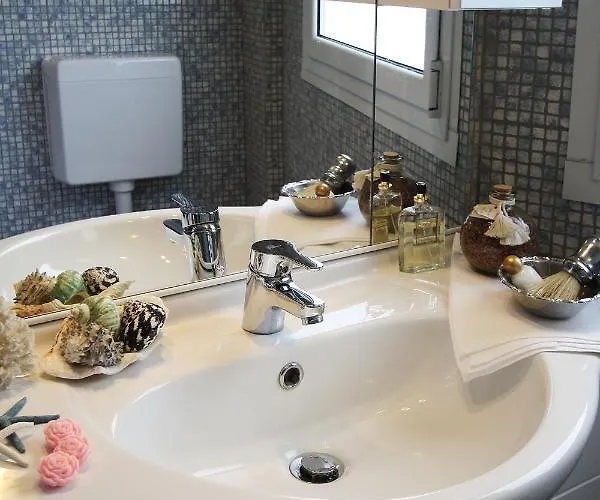 Chiara Marina Trilocale Lägenhet